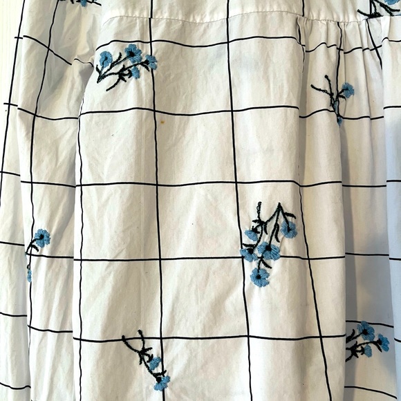 Zara embroidered blouse size XS - Picture 8 of 8